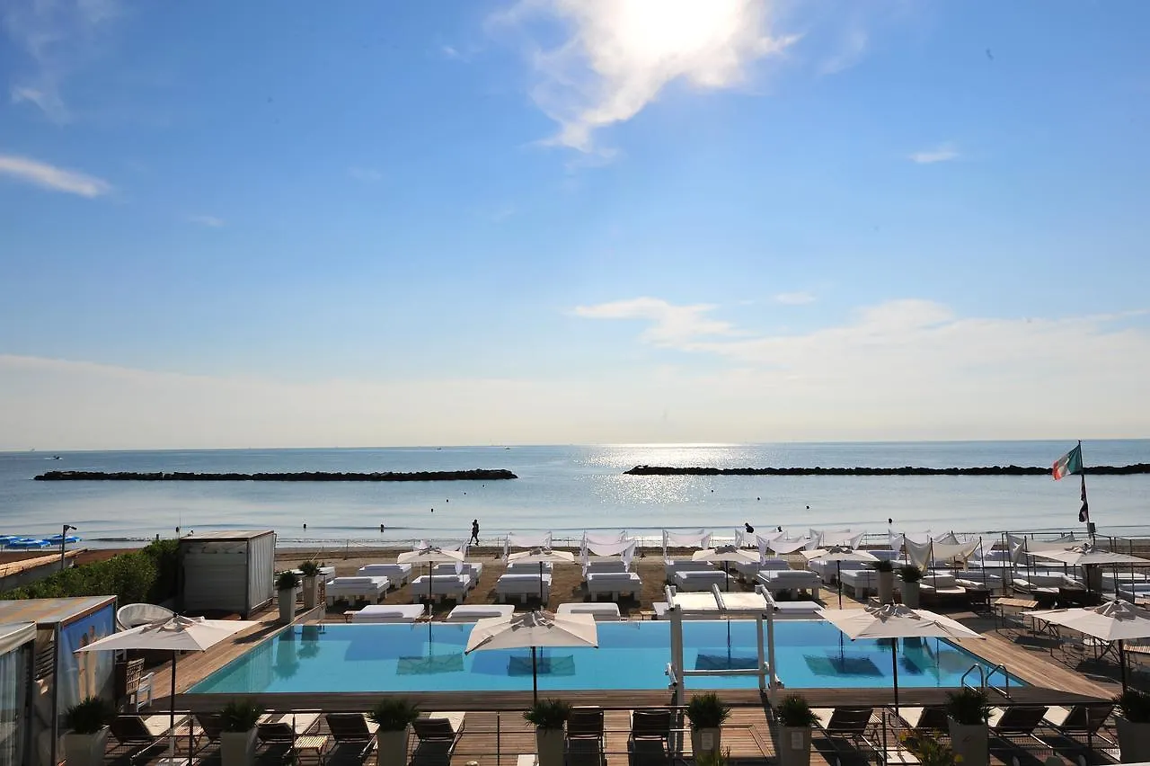 Hotel Vistamare Suite Lido Di Savio